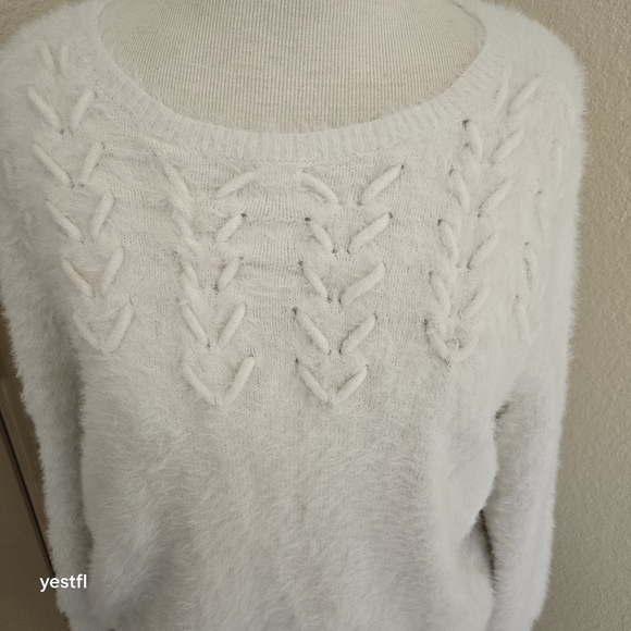 Anthropologie Aubade Rosie Neira fuzzy sweater pullover M - Picture 2 of 7